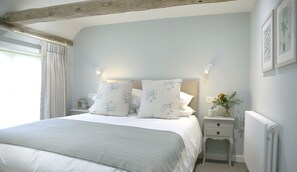 Traditional Double Room, 1 King Bed