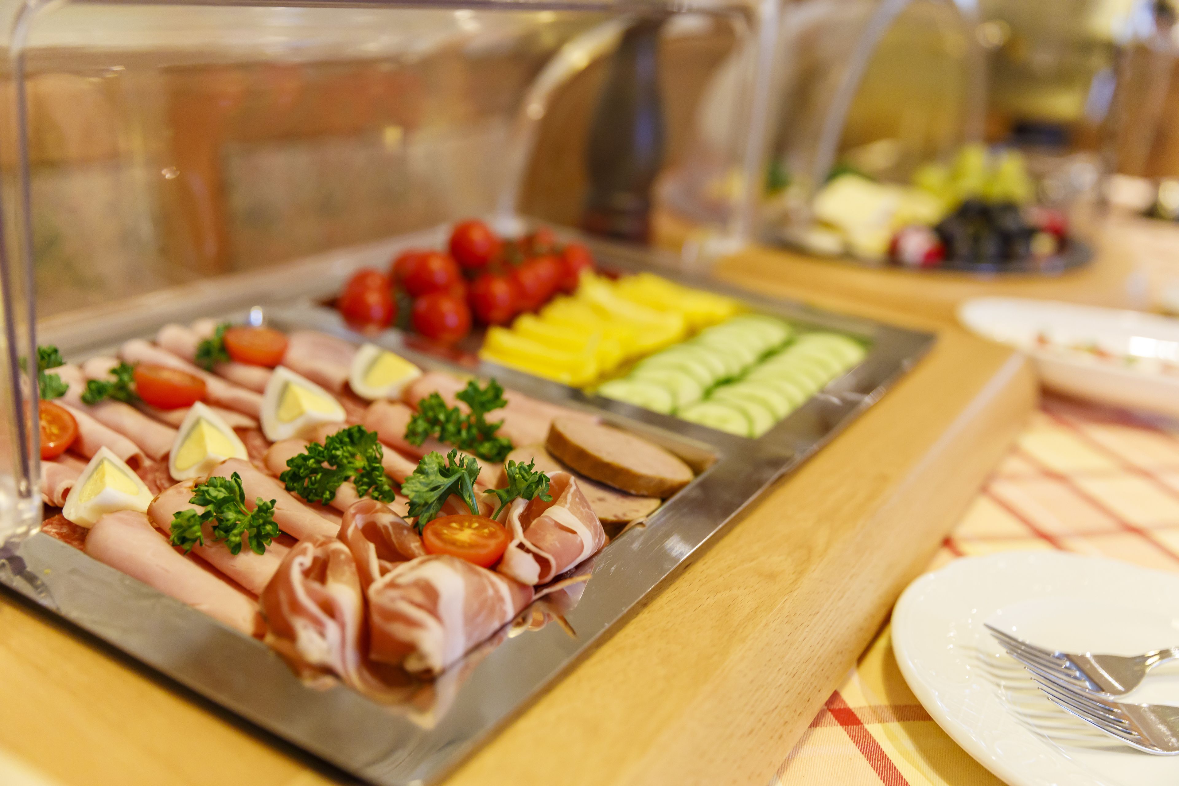 daily buffet breakfast (eur 8.9 per person)
