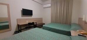 In-room safe, free WiFi, bed sheets