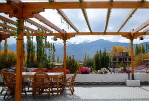 Mountain view - TIH The Zen Ladakh (Leh)