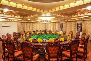Family dining - TIH The Zen Ladakh (Leh)