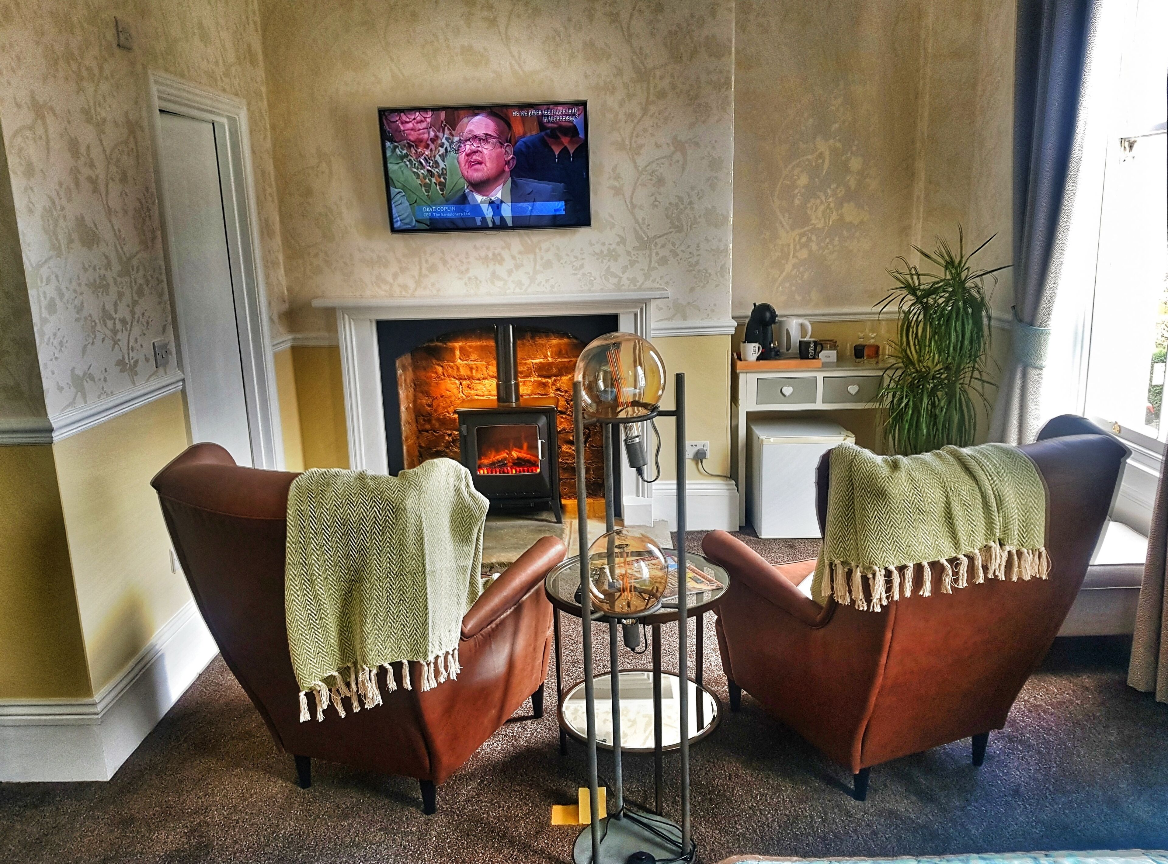 Dobbelt- eller tomannsrom – deluxe, eget bad (Deluxe Superking) | Sengetøy av topp kvalitet, individuelt dekorert og blendingsgardiner