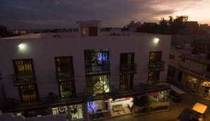 Front of property - evening/night - Hotel Isleño (Isla Mujeres)