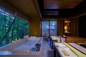 Salas para tratamentos a dois, sauna seca, banheira de hidromassagem