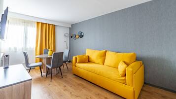 Appartement | In-room safe, laptop workspace, soundproofing, free cribs/infant beds