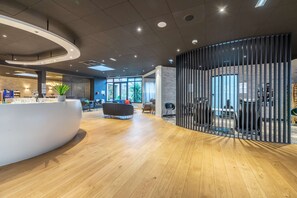 Lobby - Brit Hotel Ker Lann Aeroport - Parc Expo (Bruz)