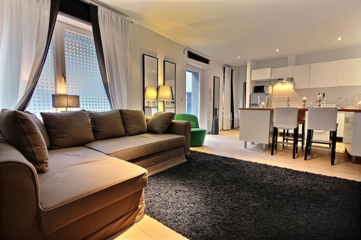 Appartement, 1 slaapkamer (Clarisses 5) | Woonkamer | Televisie