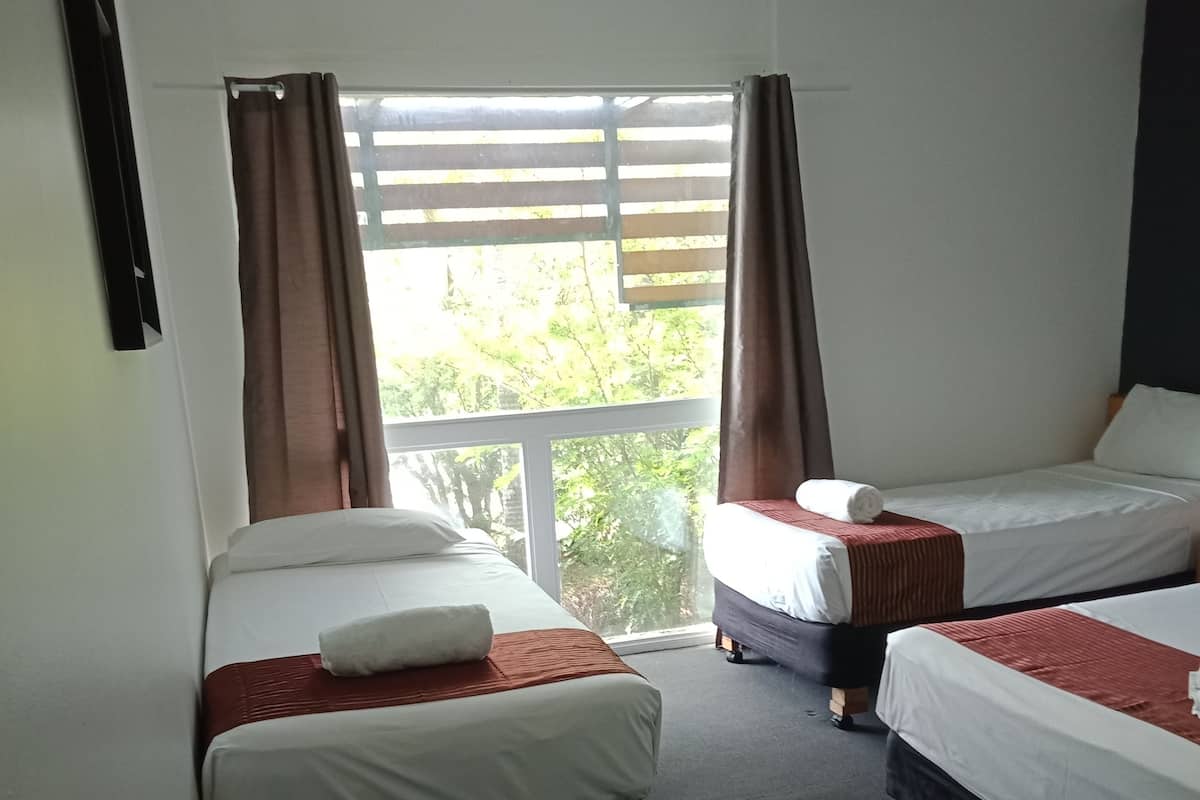 Basic-Apartment, 1 Schlafzimmer | Bügeleisen/Bügelbrett, kostenloses WLAN, Bettwäsche