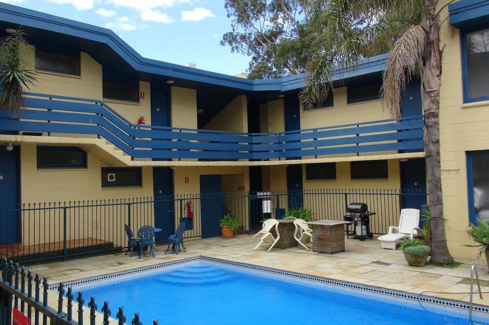 Pathfinder Motel