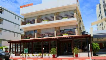 Fachada del alojamiento