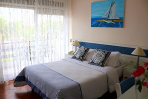 Doble | Kostenlose Babybetten, kostenloses WLAN, Bettwäsche