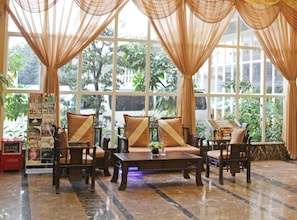 Khu sảnh