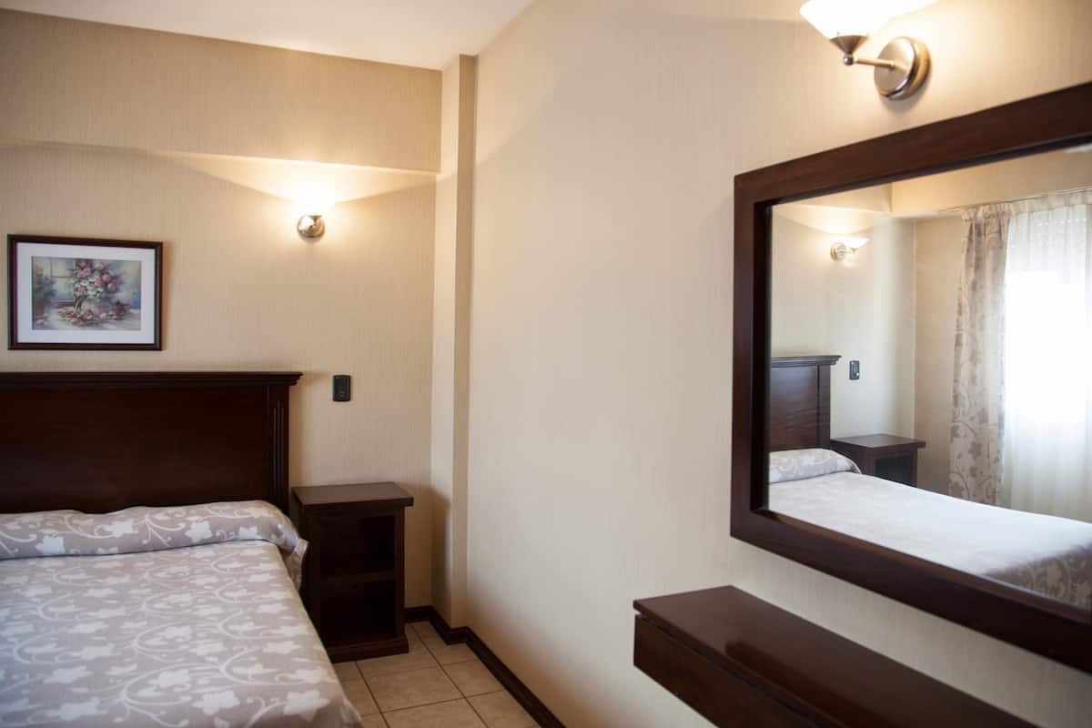 Classic Triple Room, 3 Single Beds