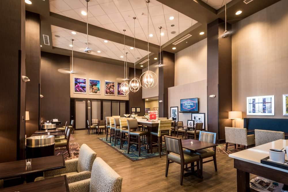 Hampton Inn & Suites Gulfport I-10