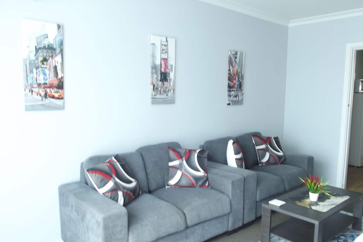 Deluxe Apartment | Living area