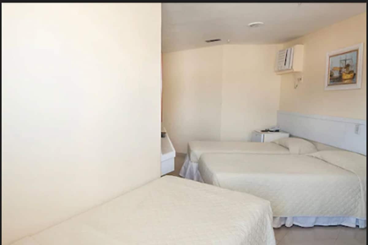 Minibar, coffres-forts dans les chambres, chambres insonorisées