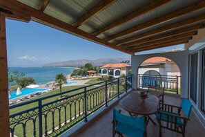 Suite, Pool View (1st floor) | Soundproofing, free WiFi, wheelchair access - Thesmos Village (Xiromero)