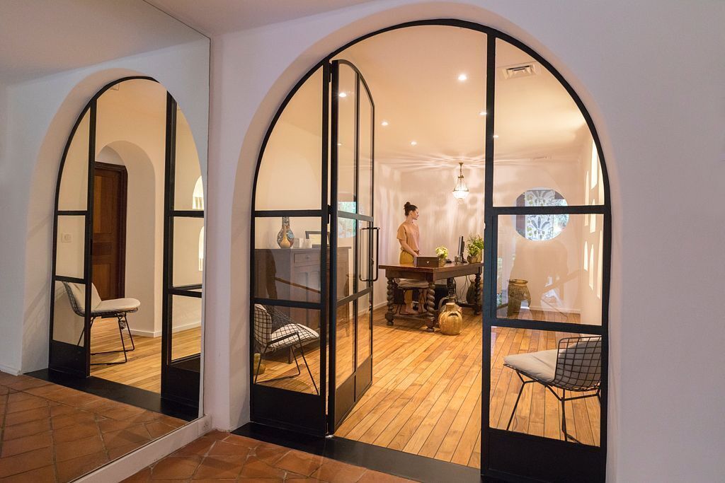 sauna, hot tub, steam room, body treatments, hydrotherapy, aromatherapy