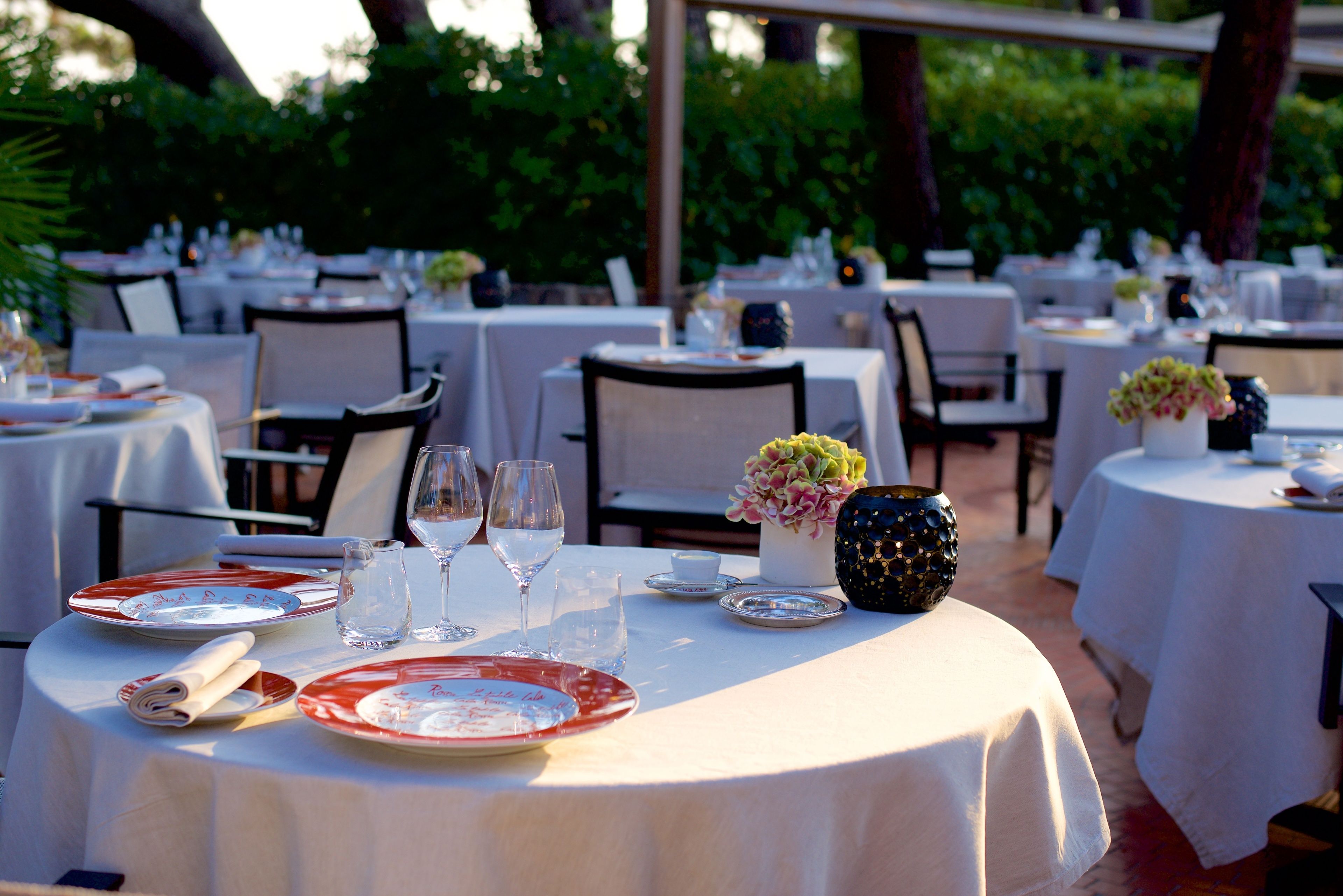 breakfast, lunch, dinner served; garden views