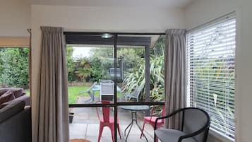Two Bedroom Townhouse | Terrace/patio