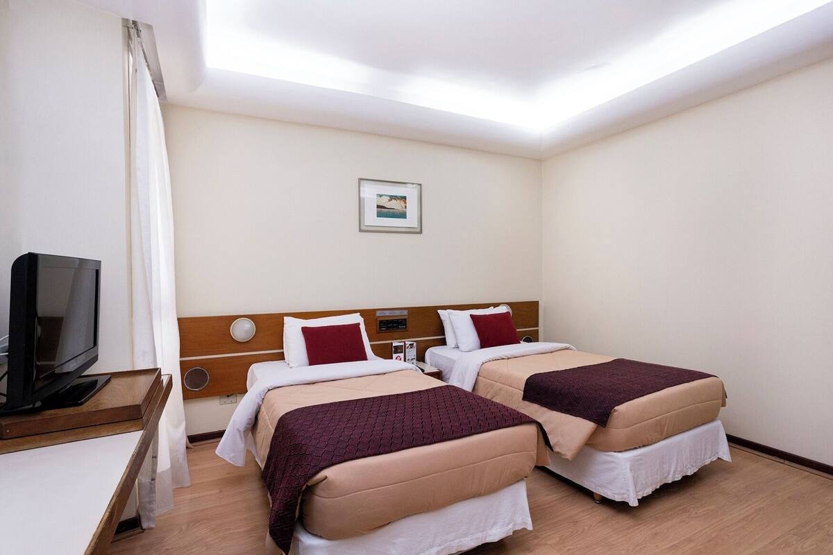Desk, WiFi (free), bed sheets
