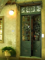 Entrada al alojamiento