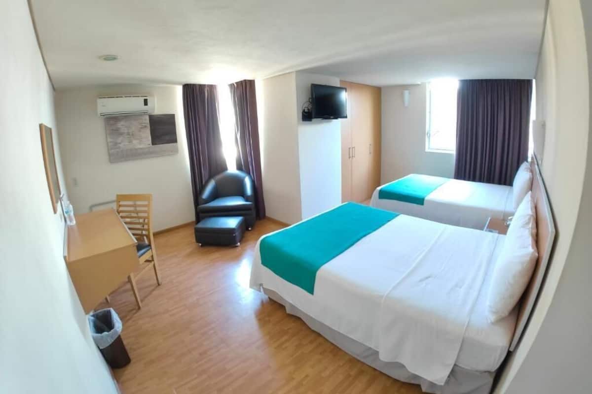 Chambre Double Standard | Literie de qualité supérieure, coffres-forts dans les chambres