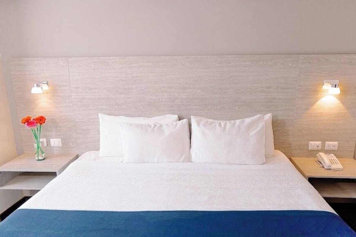 1 bedroom, in-room safe, blackout drapes, soundproofing