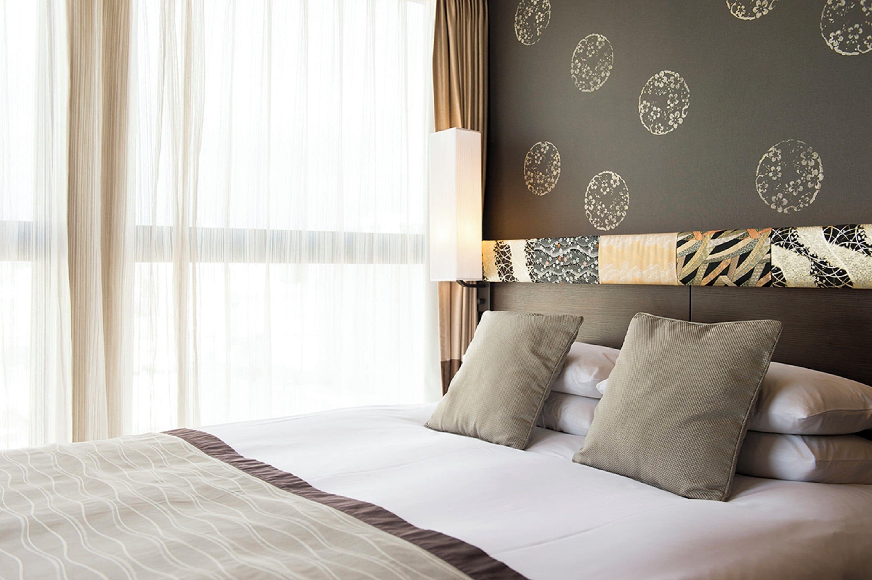 Kamar, Bebas Asap Rokok (Run of the House) | Seprai premium, selimut bulu angsa, tirai kedap cahaya, dan kedap suara