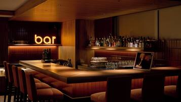 Bar (en el alojamiento)