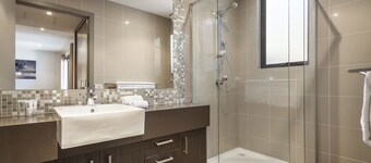 Quest Glen Waverley