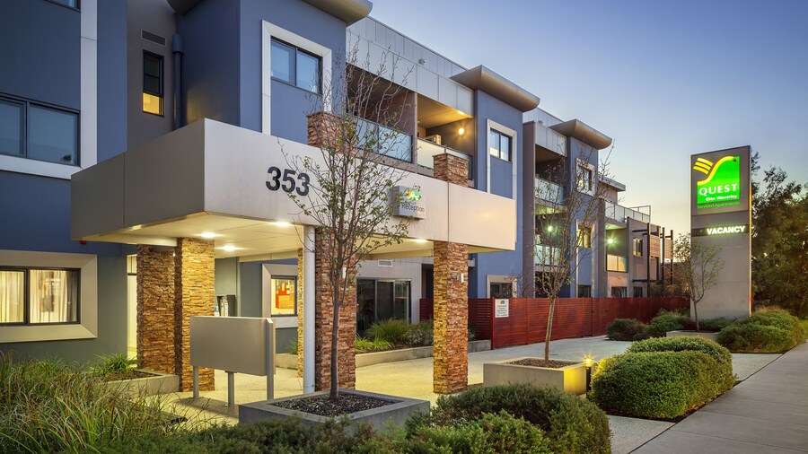 Quest Glen Waverley