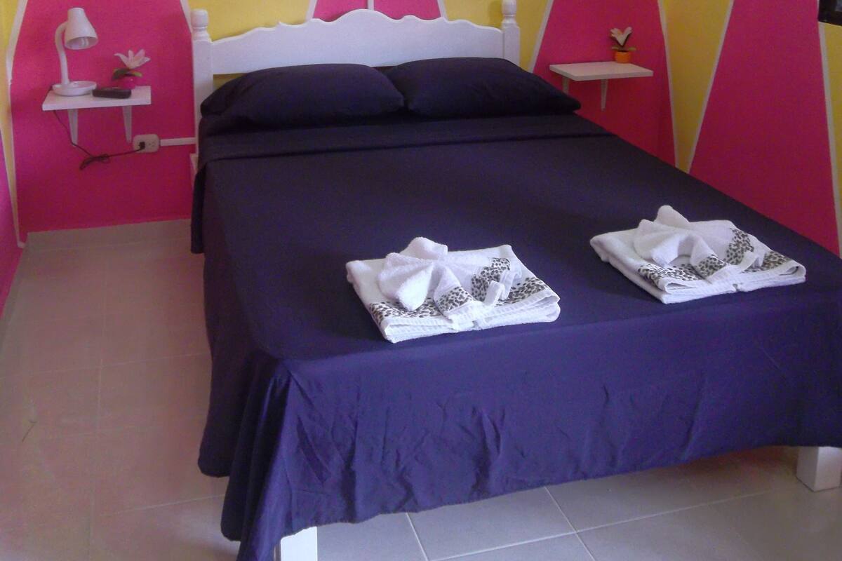 Economy Studio, 1 Double Bed, Non Smoking, Courtyard View