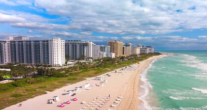 Treehouse Studio Hotel
