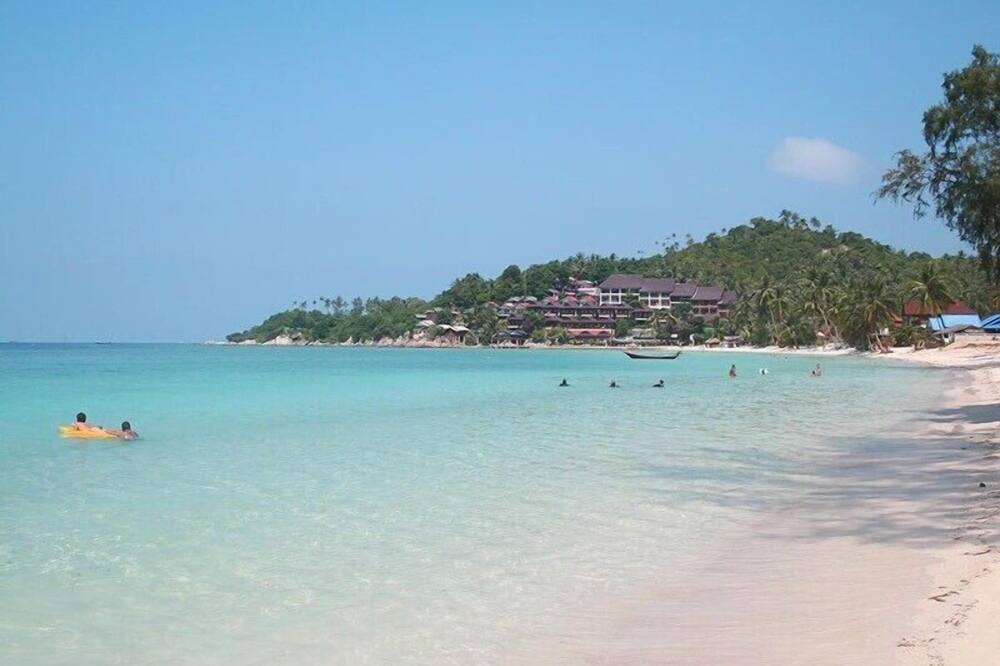 Shiralea Island Resort