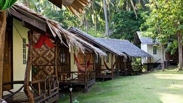 Bamboo Village Double | 1 dormitorio, caja fuerte, wifi gratis y ropa de cama