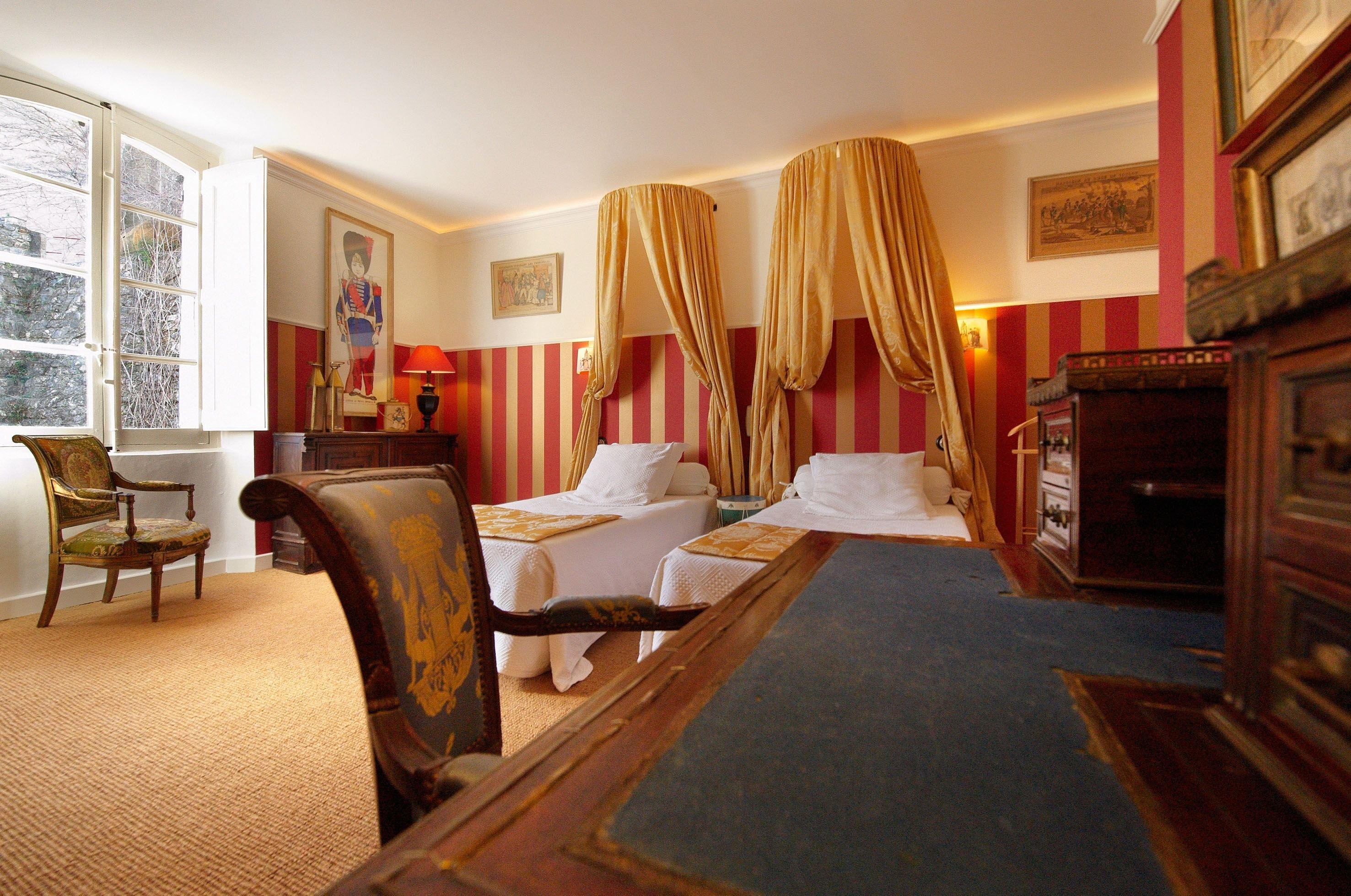 in-room safe, desk, blackout curtains, soundproofing