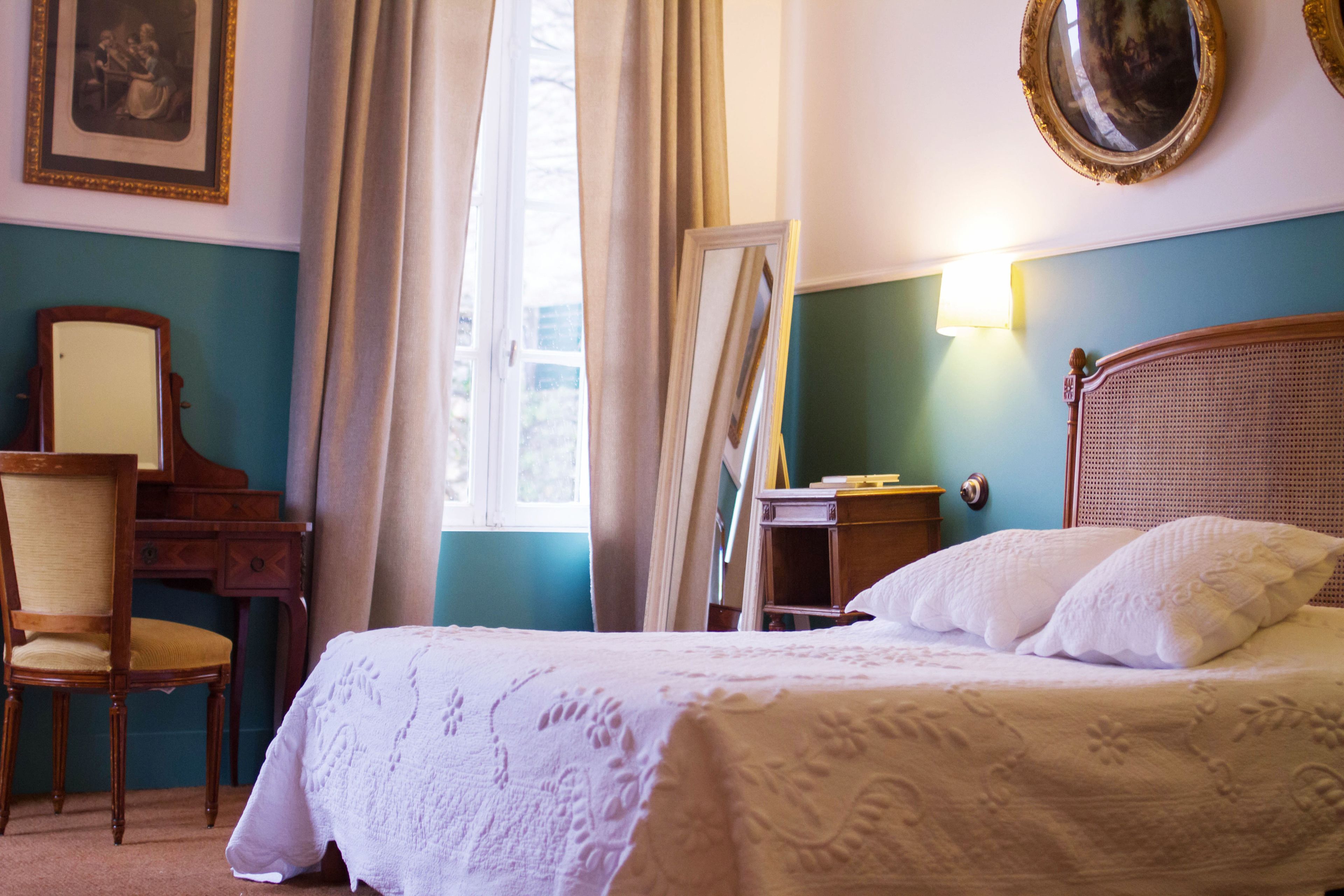 in-room safe, desk, blackout curtains, soundproofing