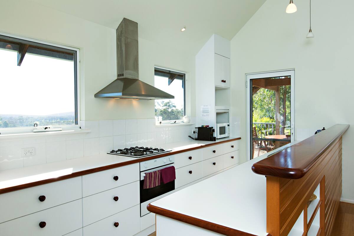 butterfly cottage  | private kitchen | fridge, microwave, dishwasher, espresso maker