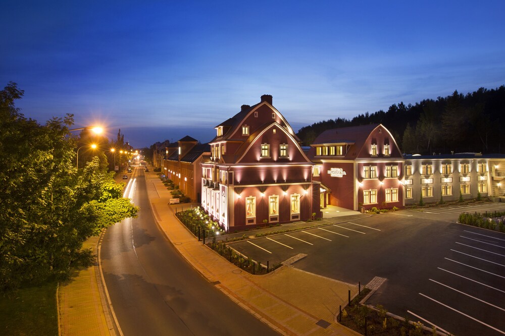 Hotel Dvorana