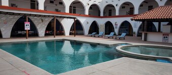 Hacienda Bugambilias