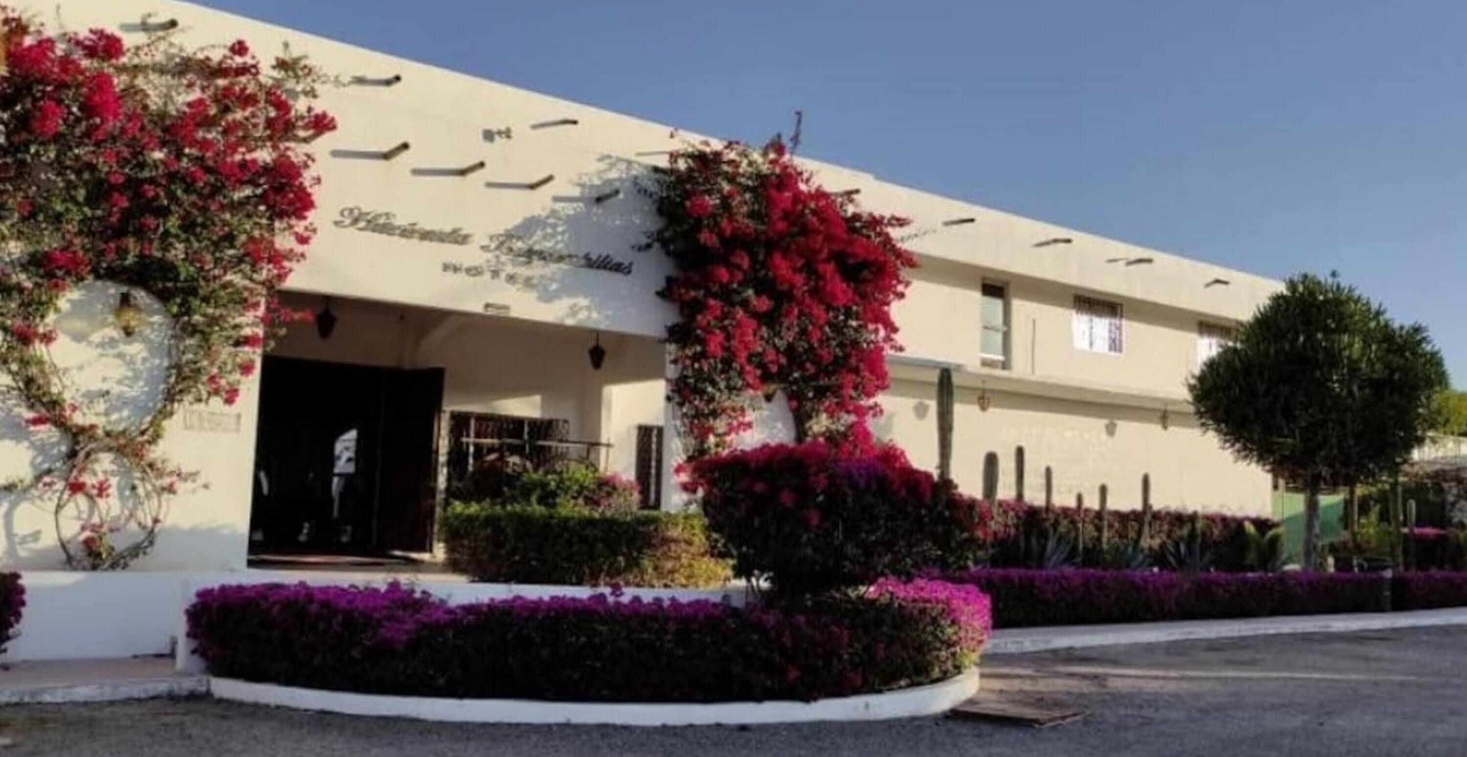 Photo - Hotel Hacienda Bugambilias La Paz