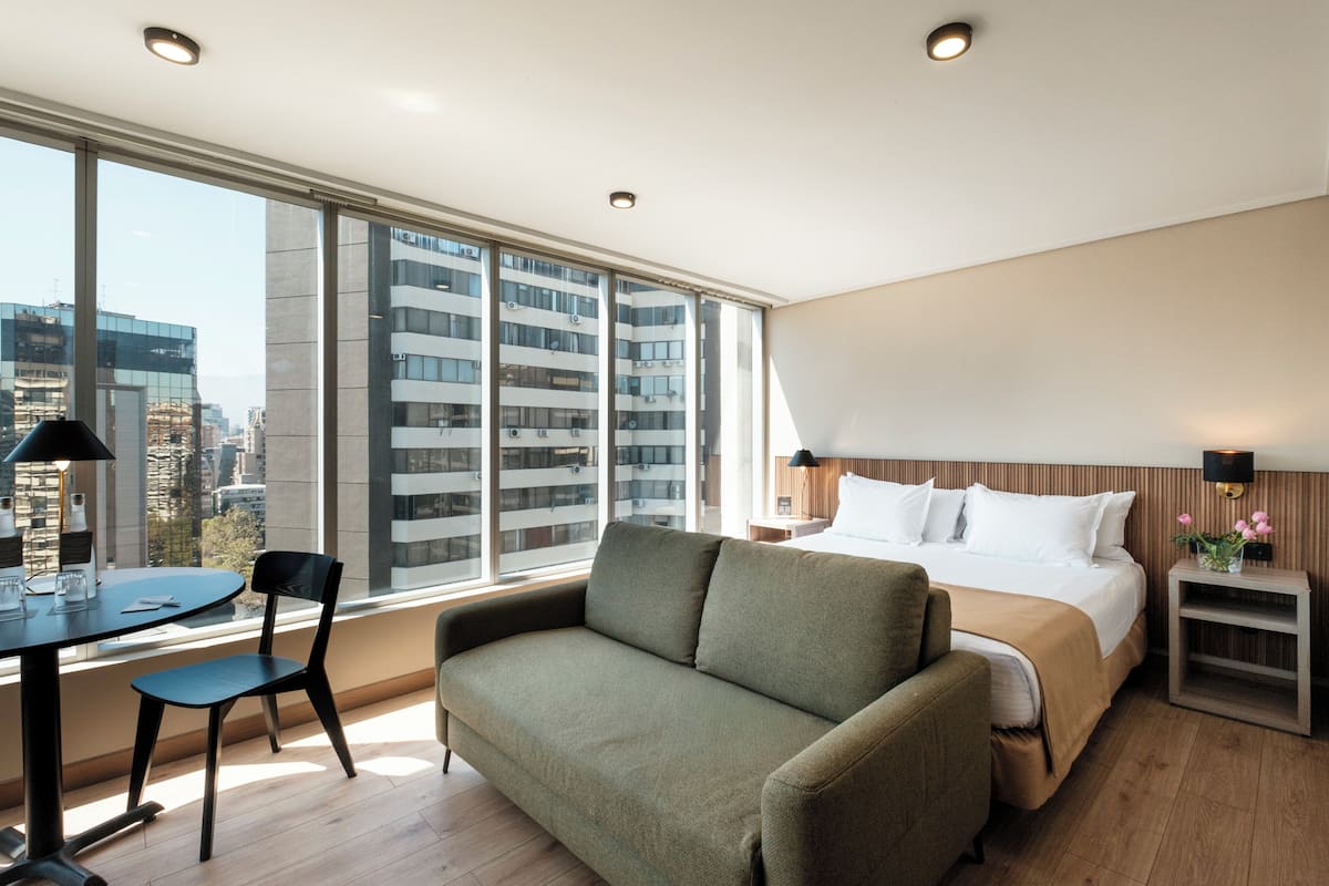 Superior Room | Premium bedding, minibar, in-room safe, desk