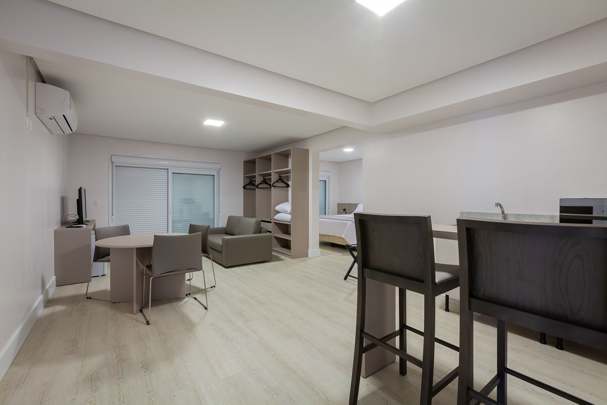 standard studio suite | living area | flat-screen tv