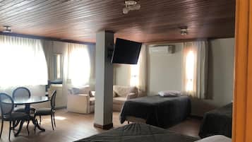 Wifi gratis y ropa de cama