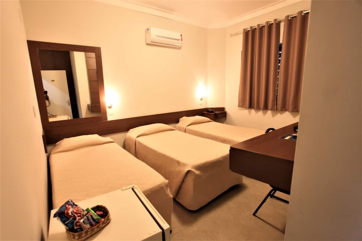 Luxury Triple Room, 3 Single Beds