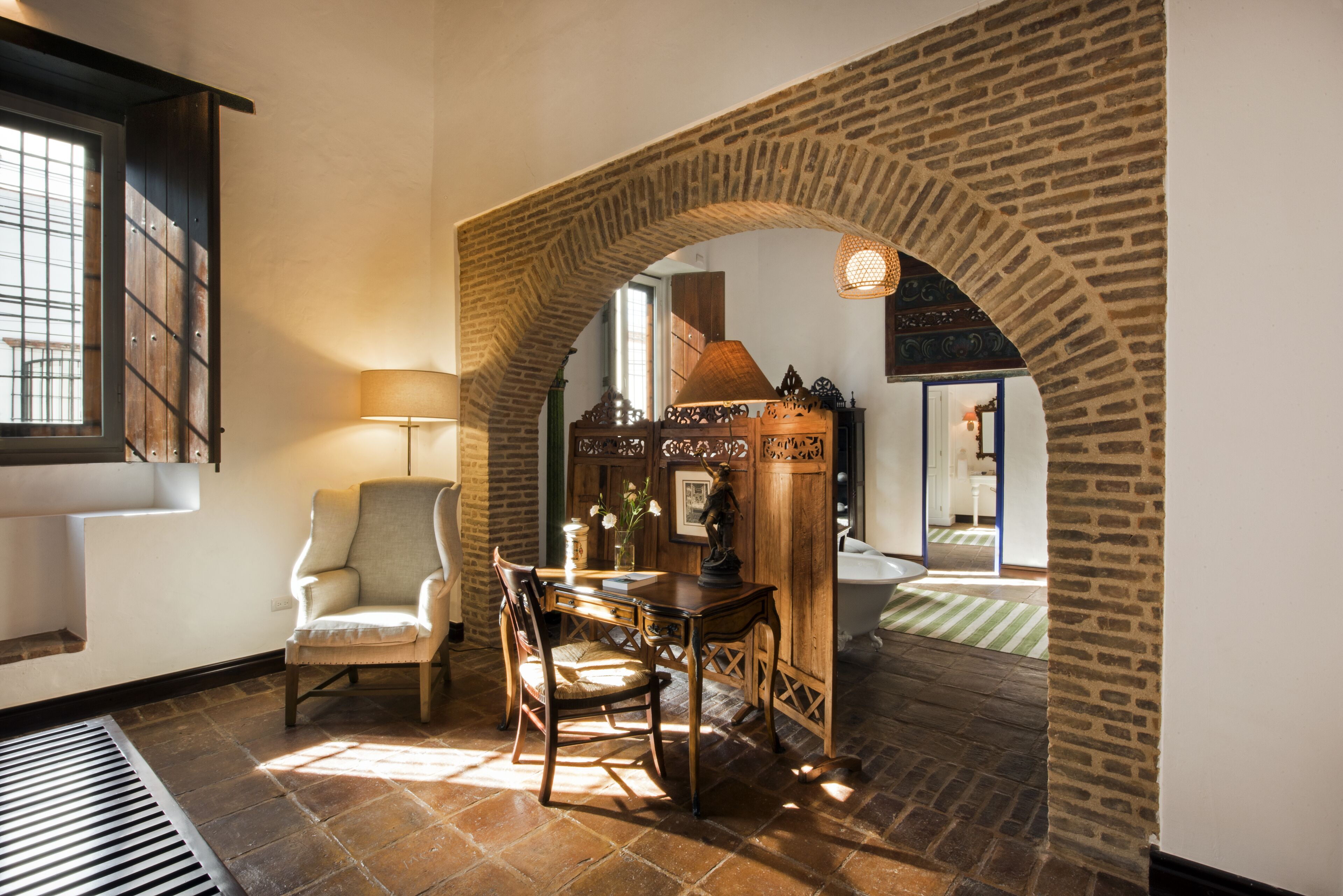 luxury house, pool view | egyptian cotton sheets, premium bedding, in-room safe, free wifi