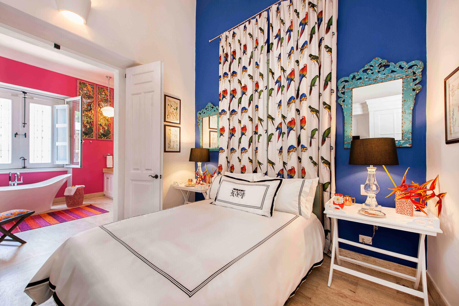 Egyptian cotton sheets, premium bedding, in-room safe, free WiFi