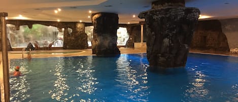 Indoor pool, 2 outdoor pools, sun loungers