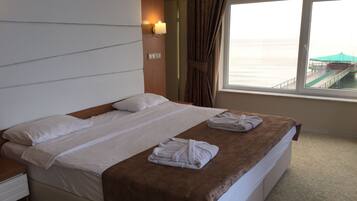 Literie de qualité supérieure, minibar, coffres-forts dans les chambres